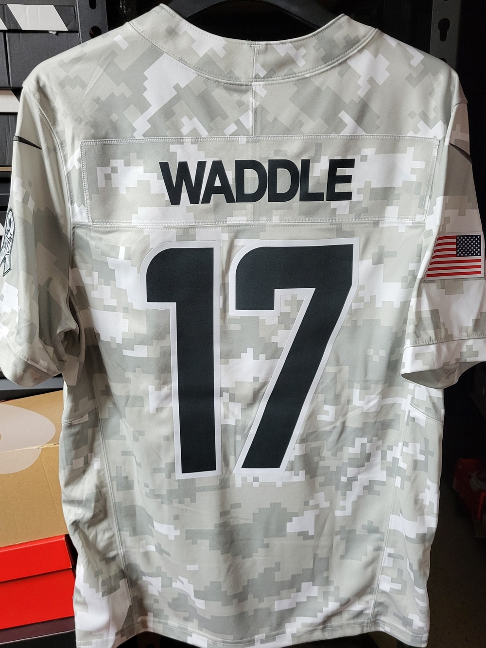 *NEW* Nike Miami Dolphins Jaylen Waddle #17 Salute To Service Jersey Size Medium